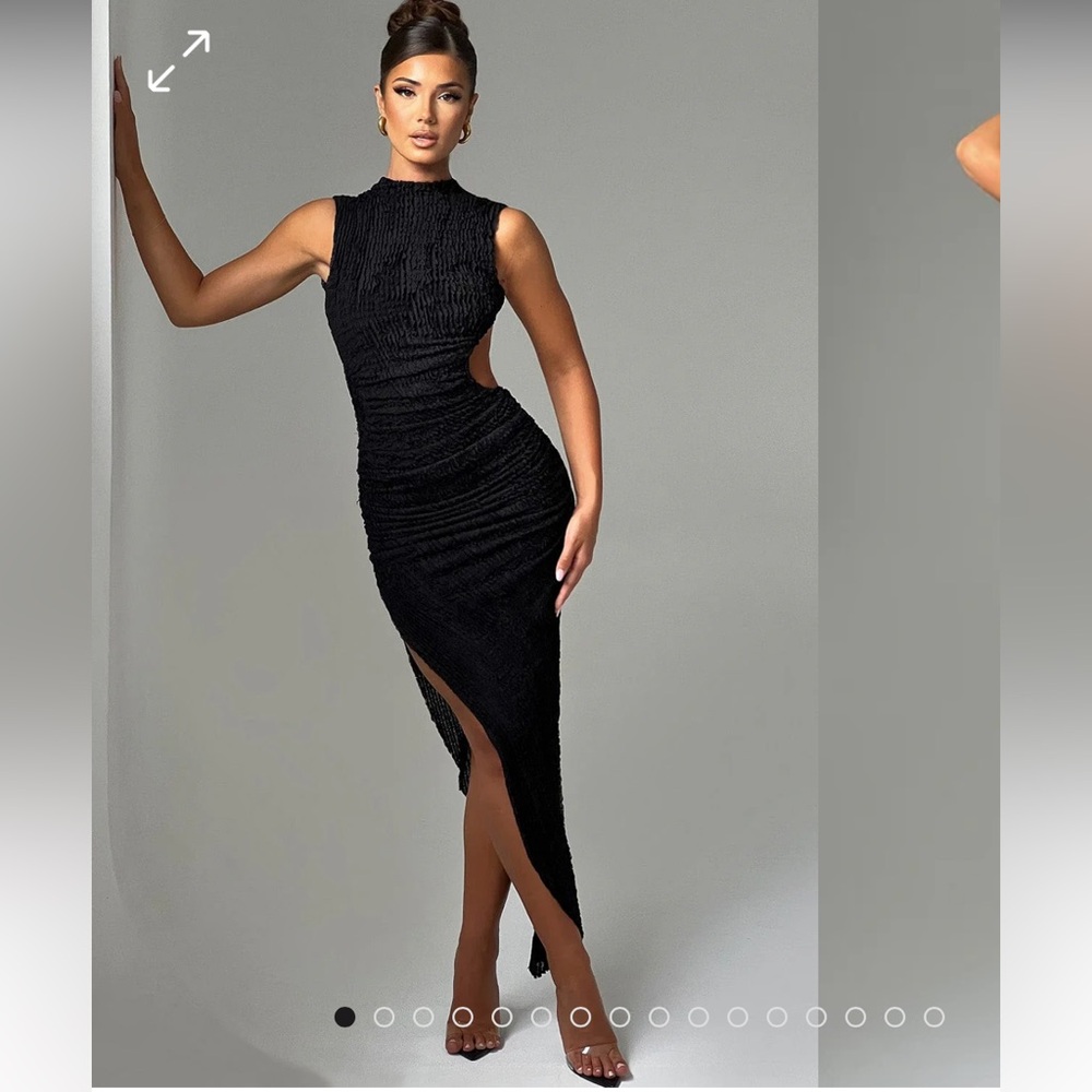 Babyboo Aphrodite Midi Dress- Black